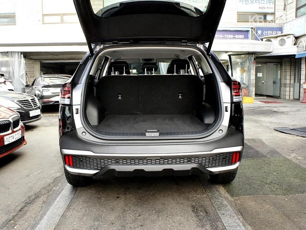 2023 - kia sportage
