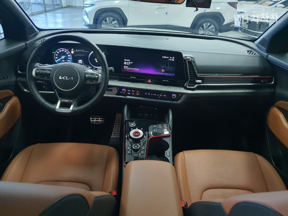2023 - kia sportage