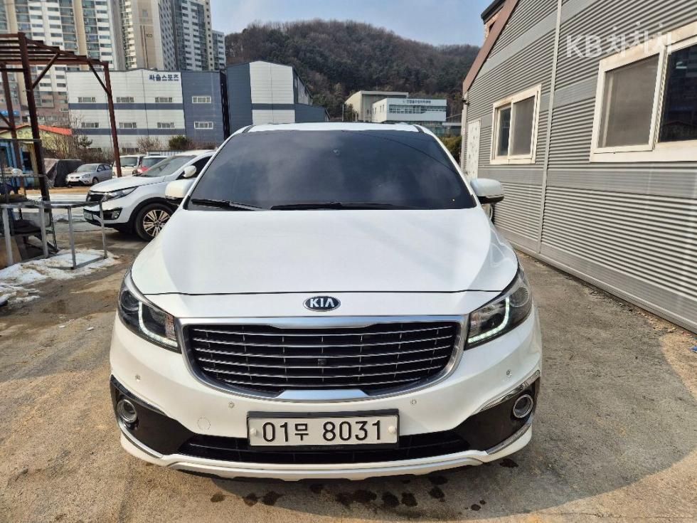 2018 - kia carnival