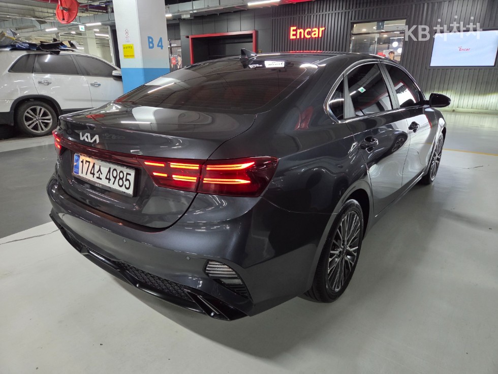 2022 - kia k3
