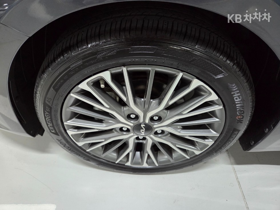 2022 - kia k3