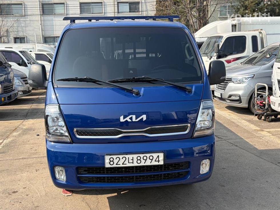 2023 - kia bongo iii