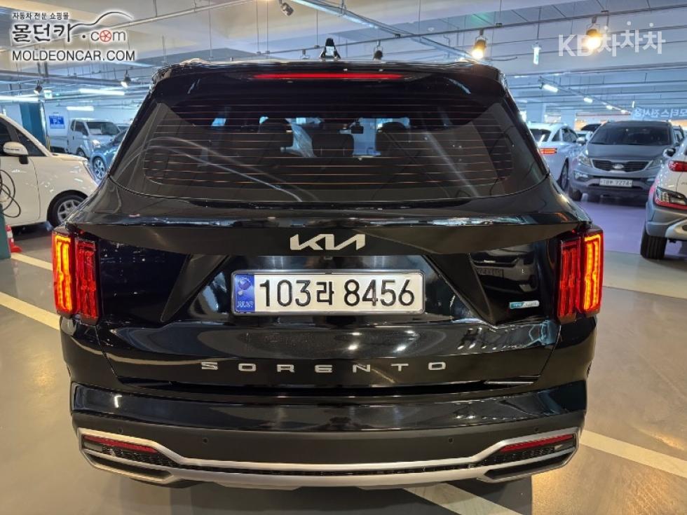2022 - kia sorento