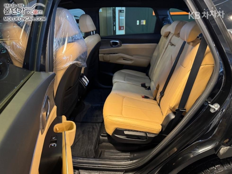 2022 - kia sorento