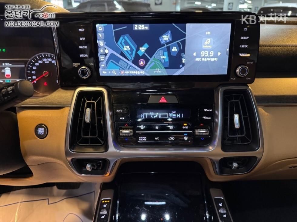 2022 - kia sorento