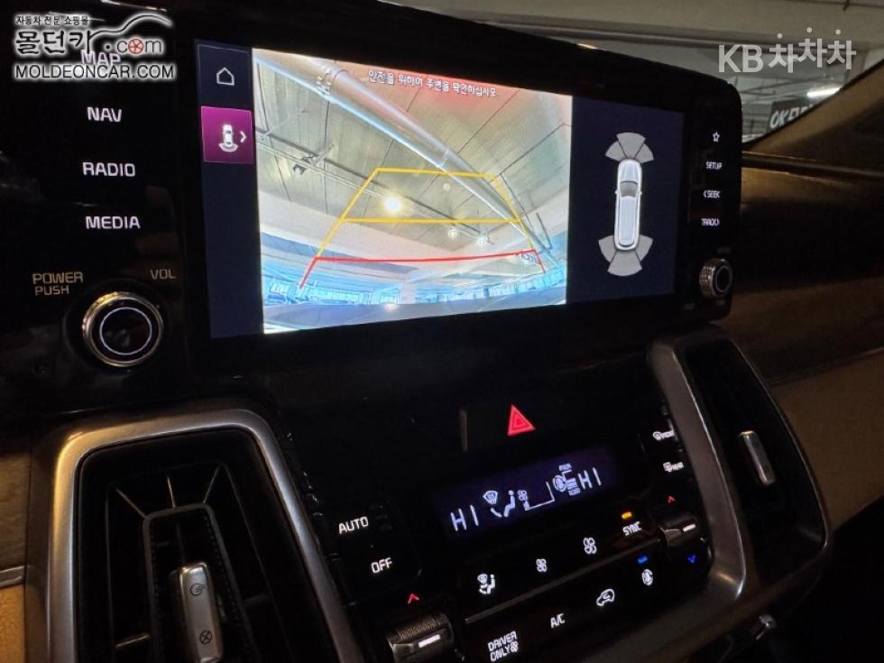 2022 - kia sorento