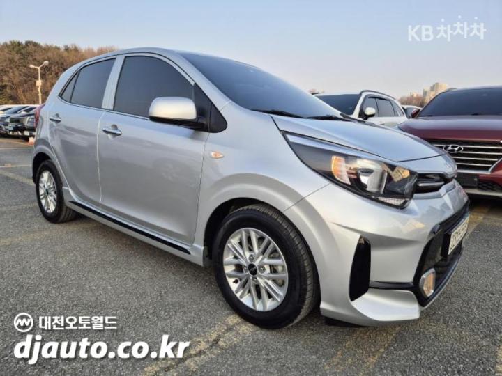Kia Morning Urban JA 1.0 Gasoline Signature 4