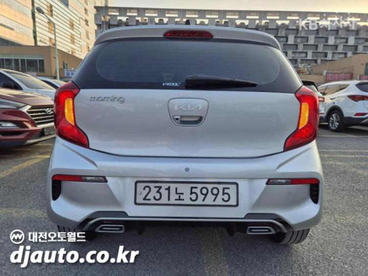 Kia Morning Urban JA 1.0 Gasoline Signature 6