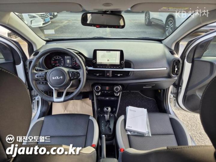 Kia Morning Urban JA 1.0 Gasoline Signature 10