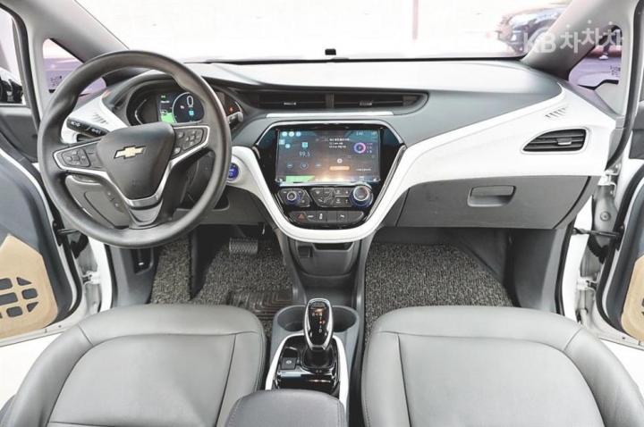 Chevrolet Bolt EV LT Base Type 10