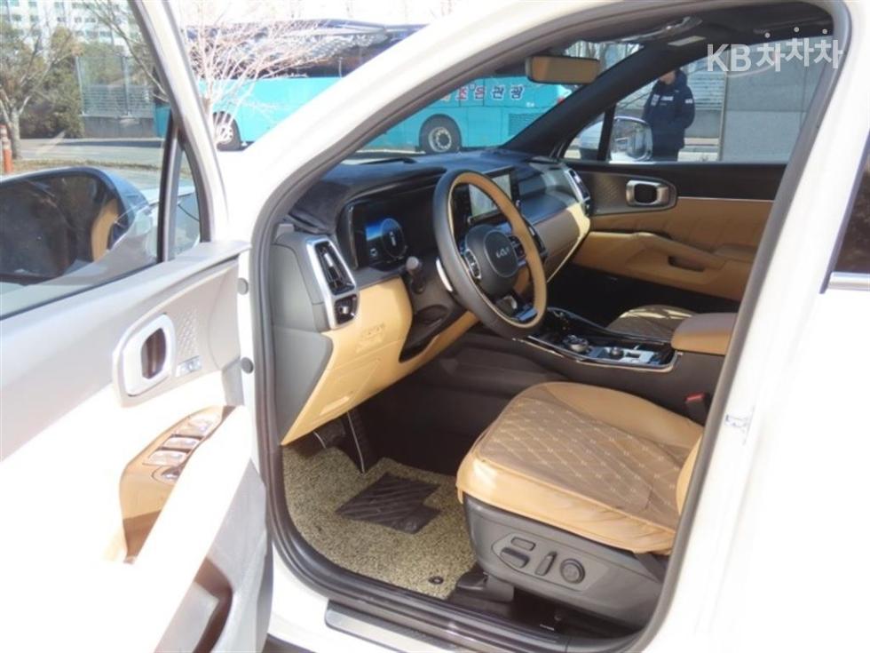 2023 - kia sorento