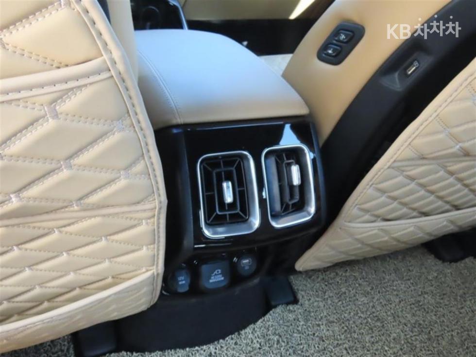 2023 - kia sorento