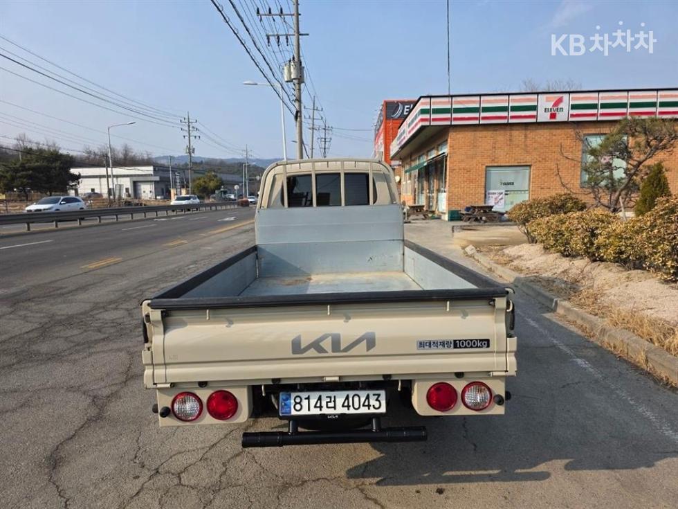 2024 - kia bongo iii