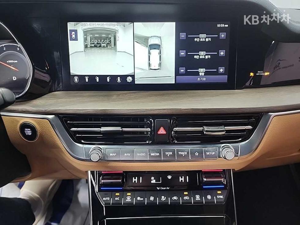 2021 - kia mohave