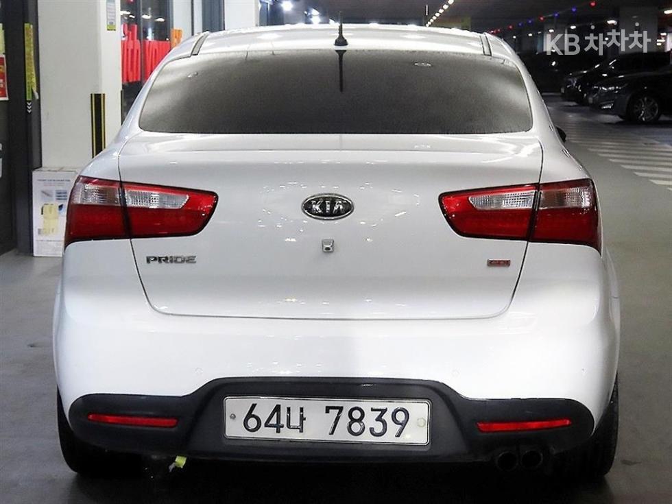 2012 - kia pride
