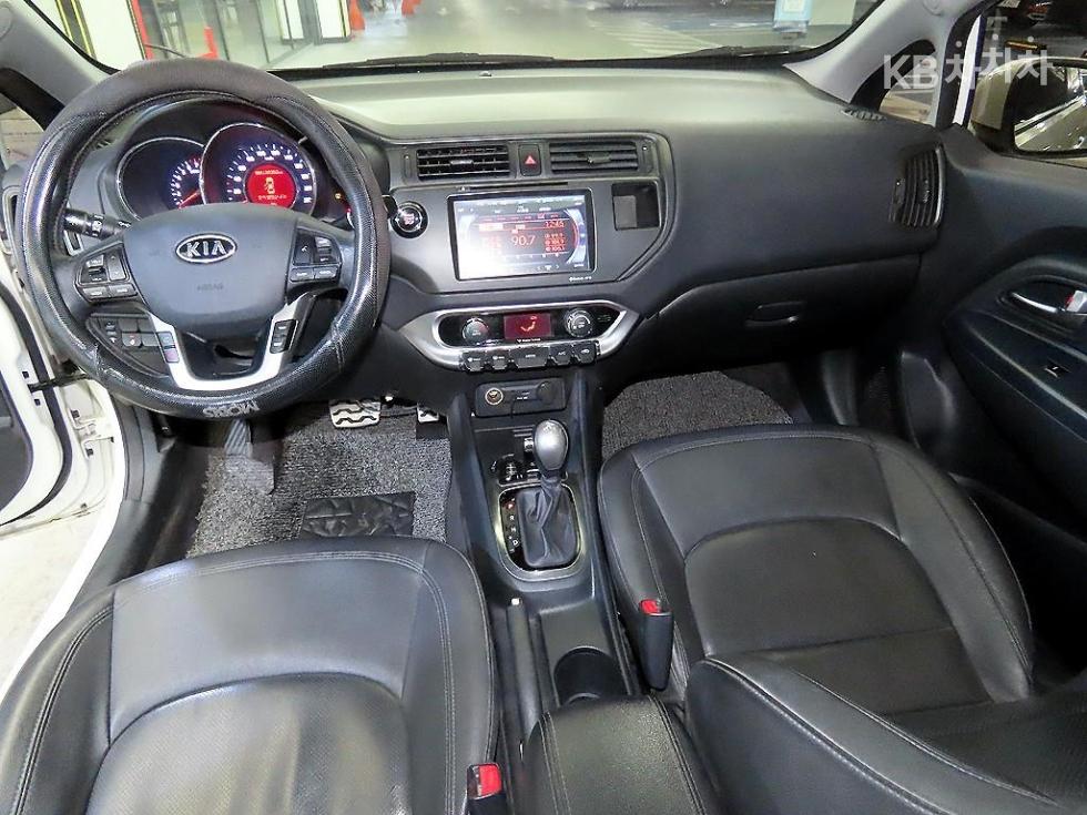 2012 - kia pride