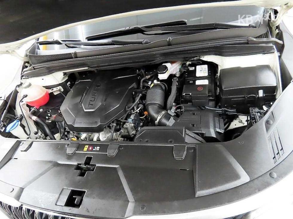 2022 - kia carnival