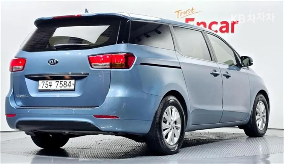 2016 - kia carnival