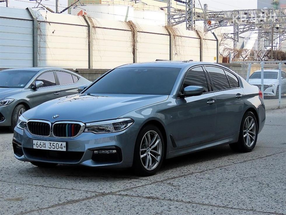 BMW 올뉴5시리즈 (G30) 520d xDrive M Sport Package Plus - фото 1