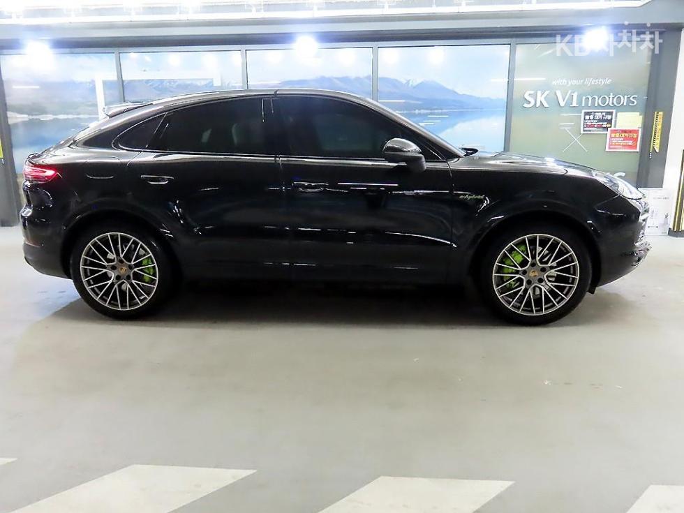Porsche Cayenne — miniaturë 3