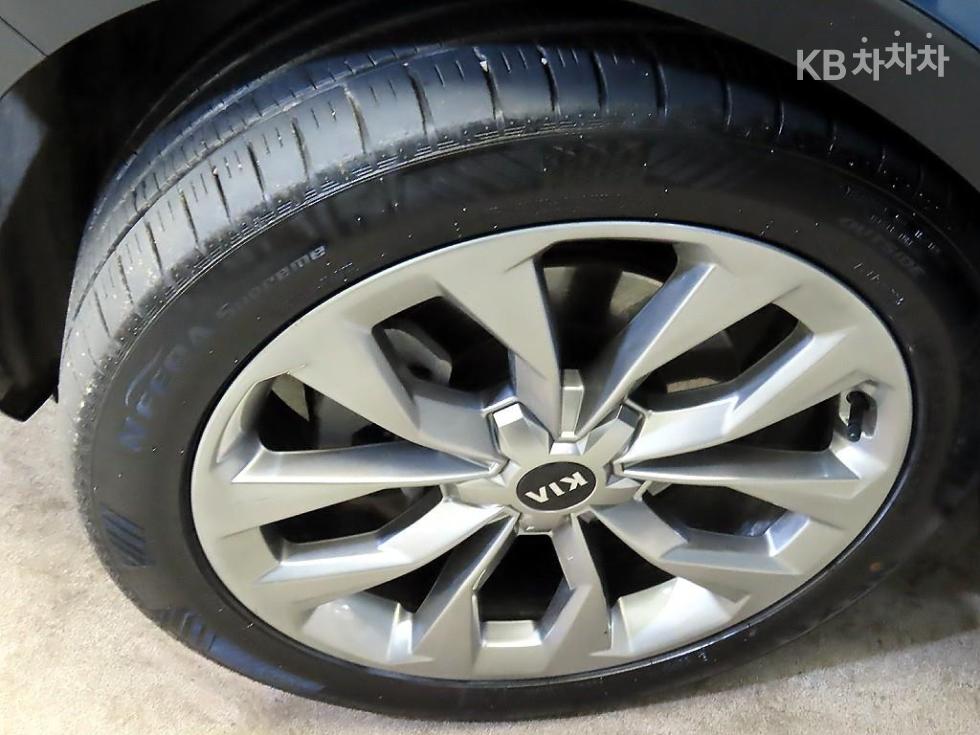 2021 - kia sorento