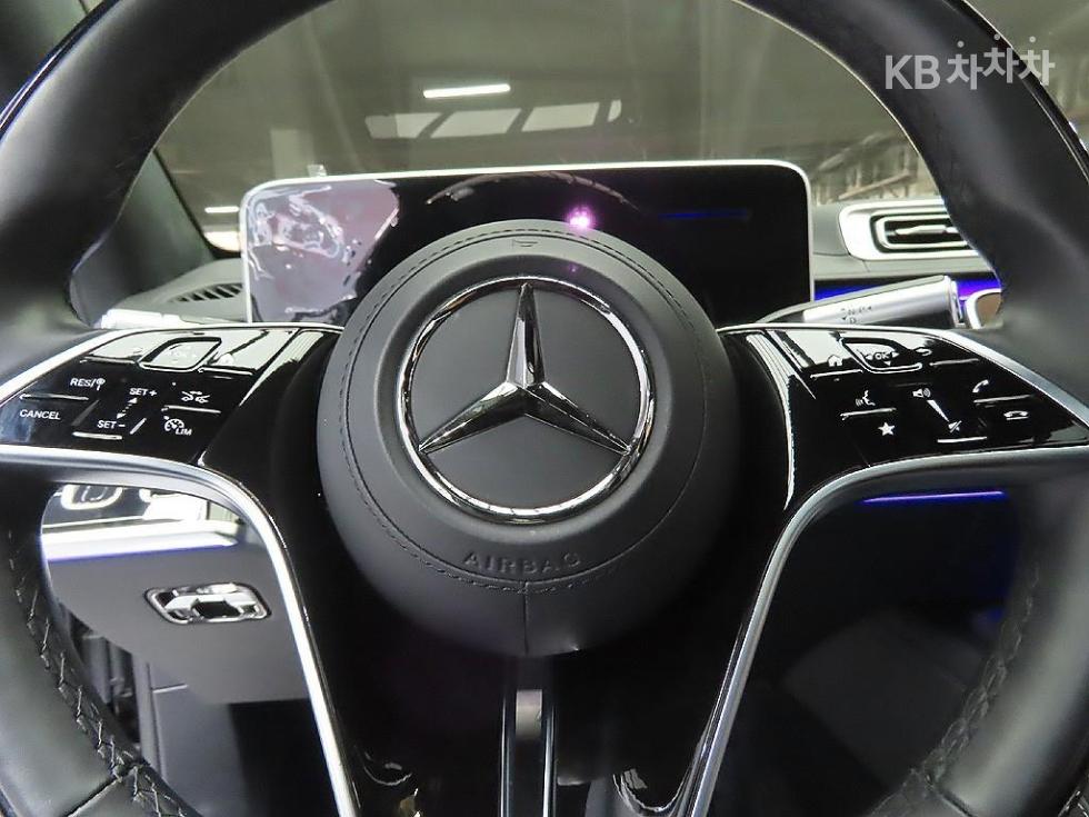 Mercedes-Benz S-klasse — miniaturë 14