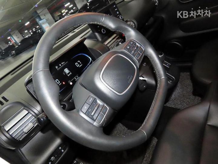 Hyundai Casper Van 1.0 Gasoline Smart 9