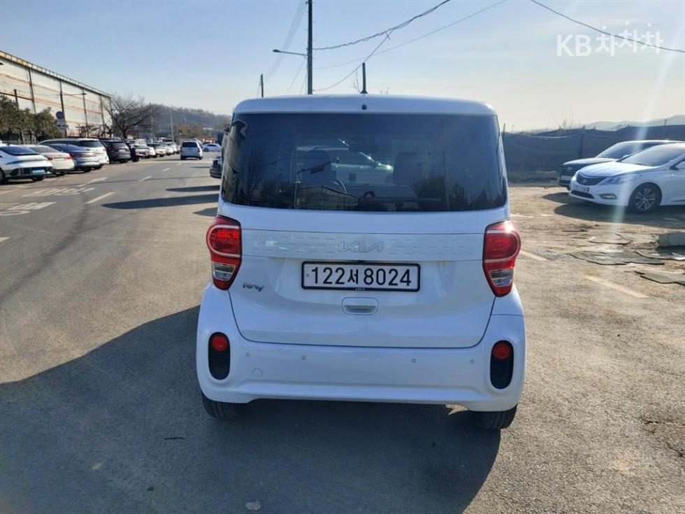 2022 - kia ray