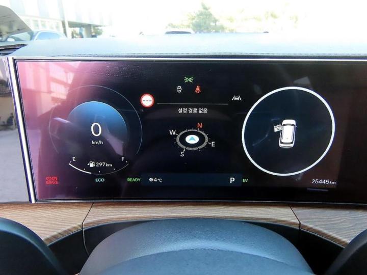 Hyundai Santa Fe The Hybrid MX5 1.6T HEV 2WD Calligraphy 9