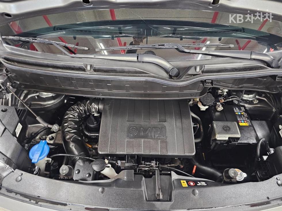 2023 - kia kia
