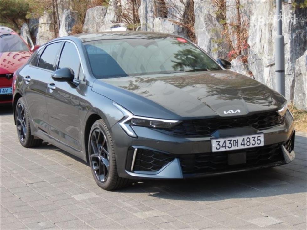 2025 - kia k5