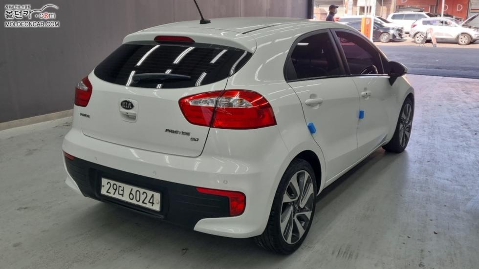 2015 - kia pride