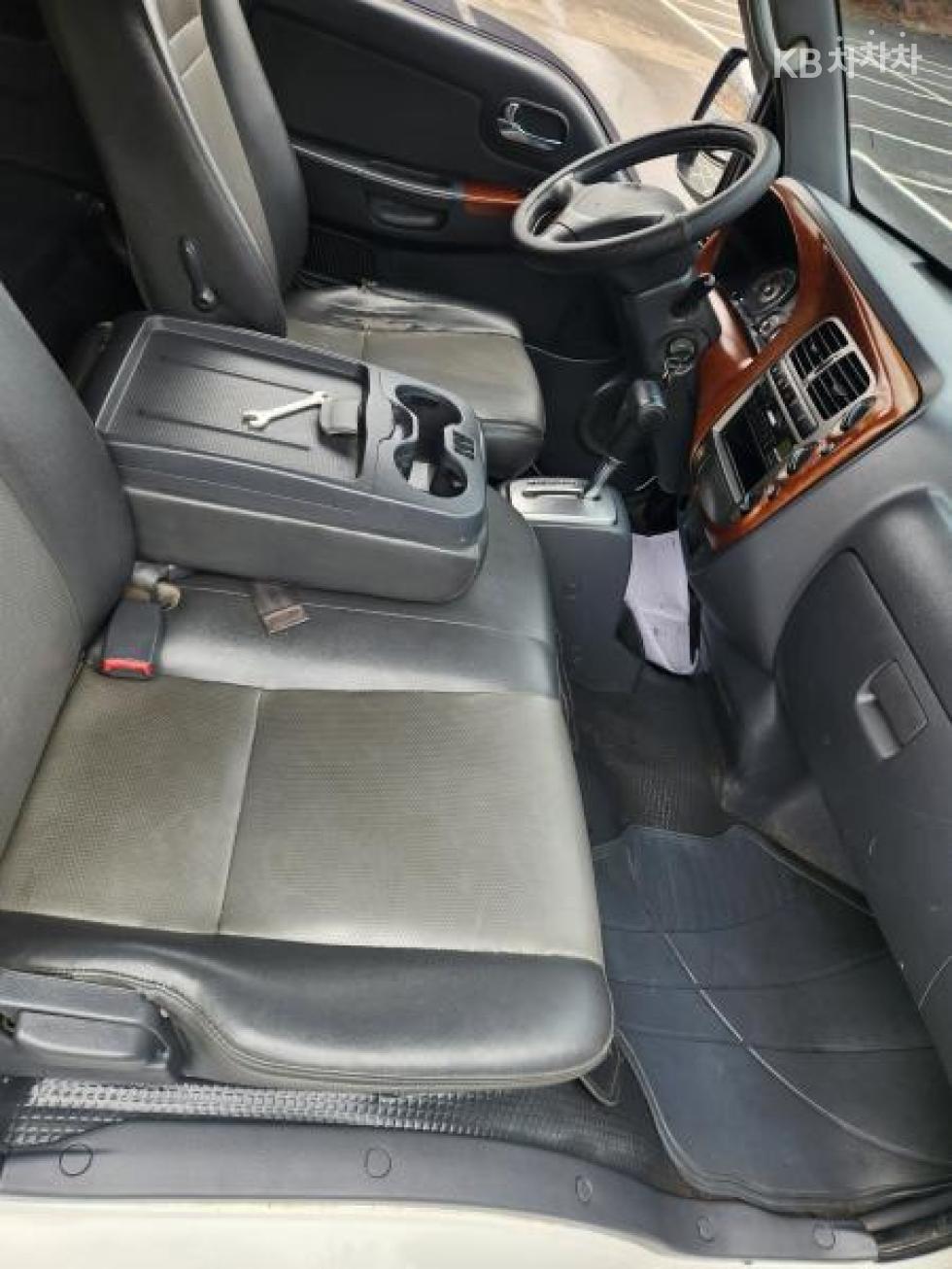 2005 - kia bongo iii