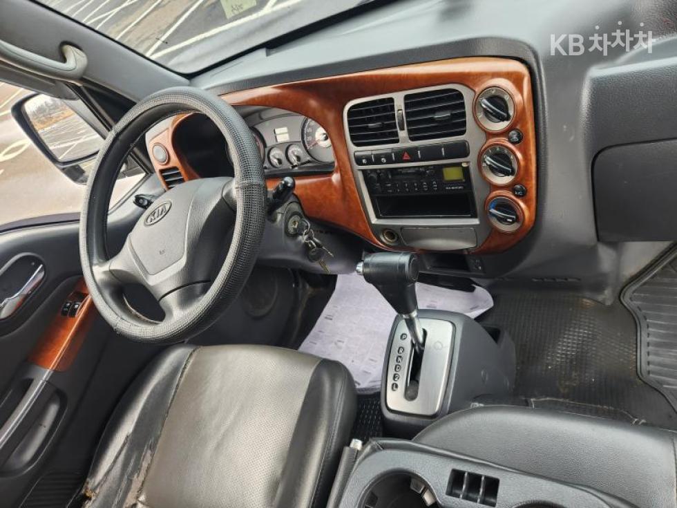 2005 - kia bongo iii