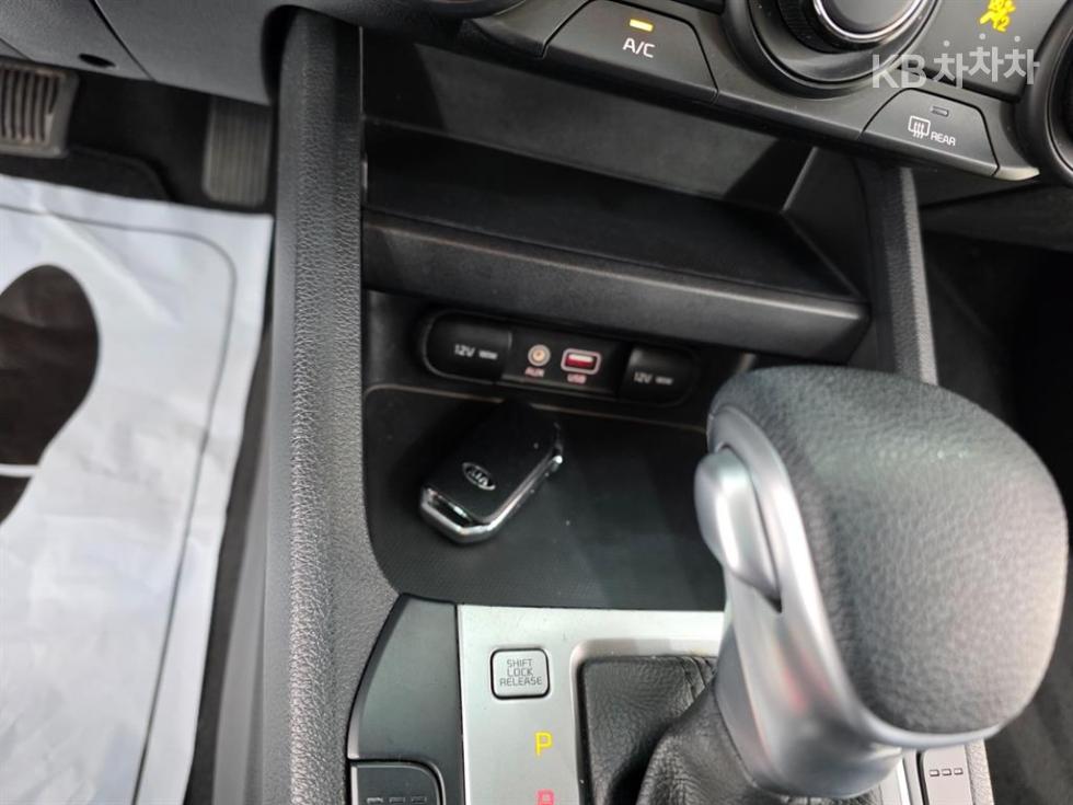 2020 - kia k3