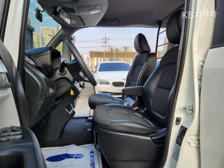 Kia Ray Van 1.0 Gasoline Van Prestige 10