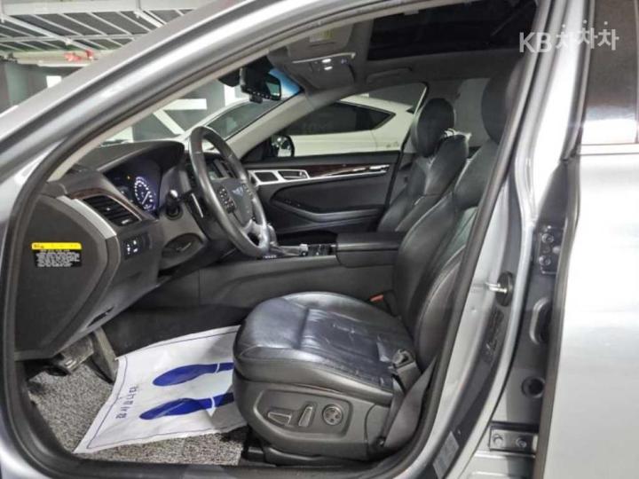 Hyundai Genesis DH G330 Modern 6