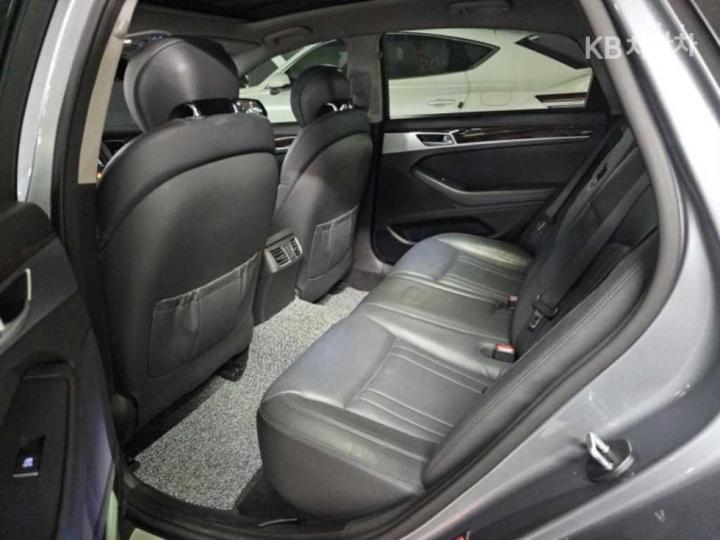 Hyundai Genesis DH G330 Modern 7