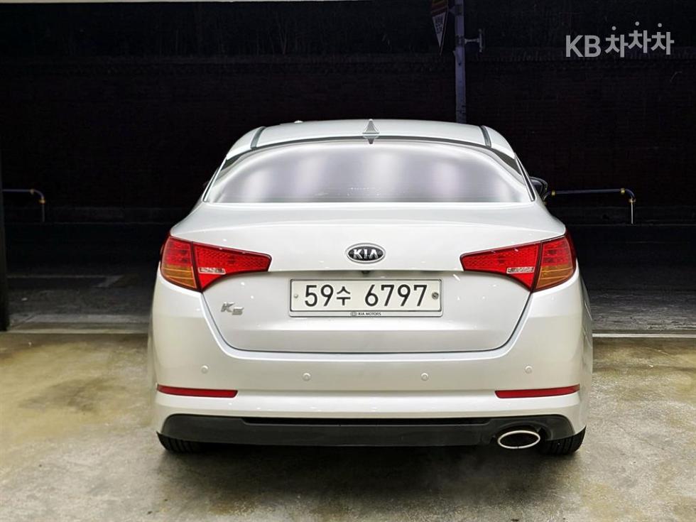 2011 - kia k5