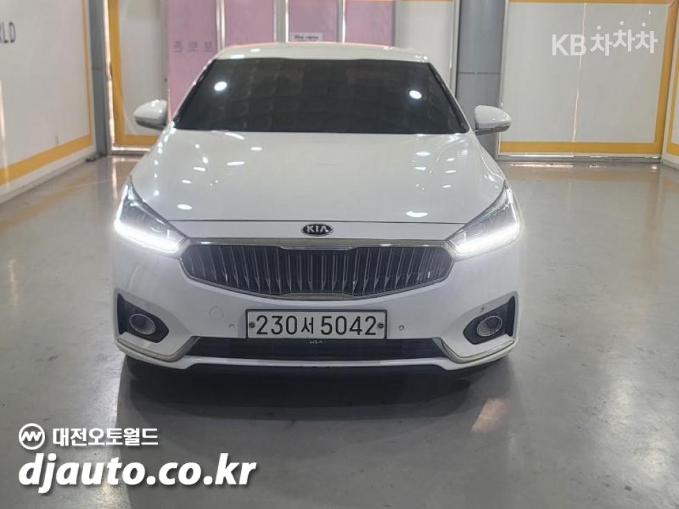 2018 - kia k7