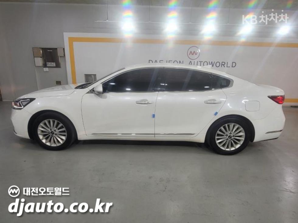 2018 - kia k7