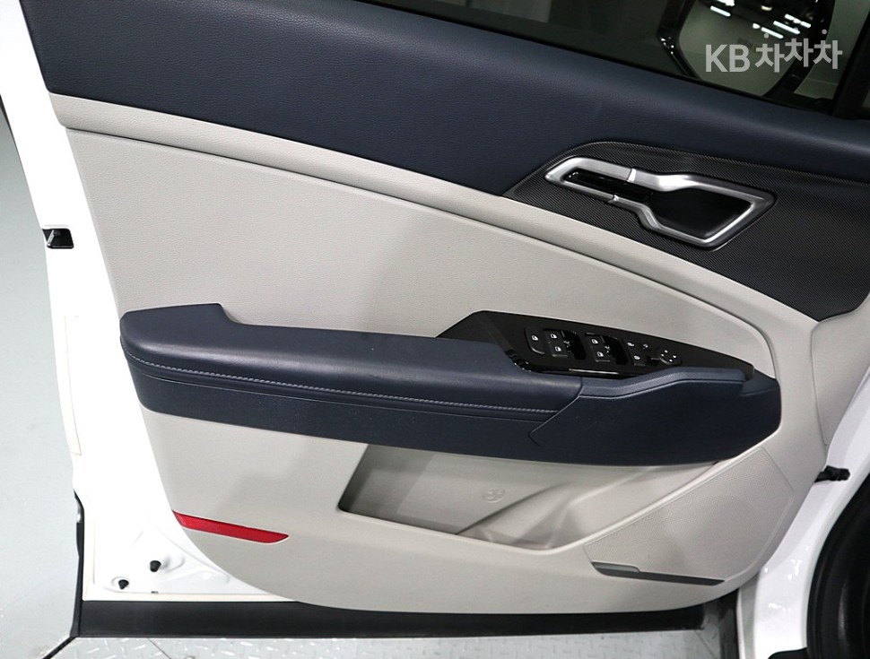 2024 - kia sportage