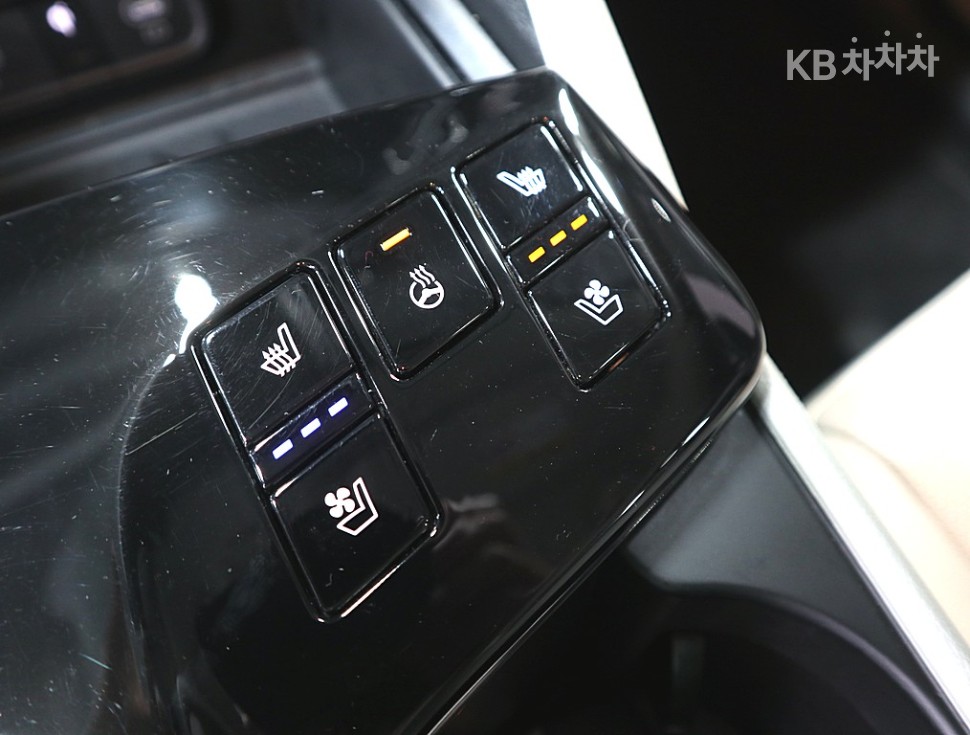 2024 - kia sportage