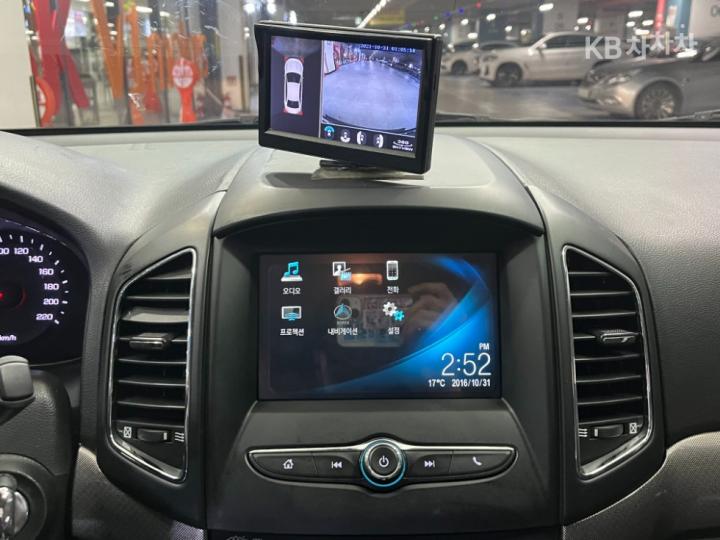 Chevrolet Captiva New 2.0 LT Deluxe Pack 10