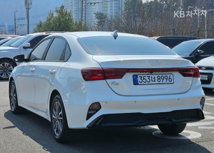 Kia K3 BD 1.6 Gasoline Prestige 4
