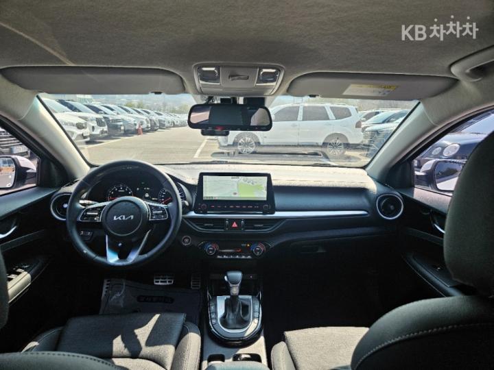 Kia K3 BD 1.6 Gasoline Prestige 8