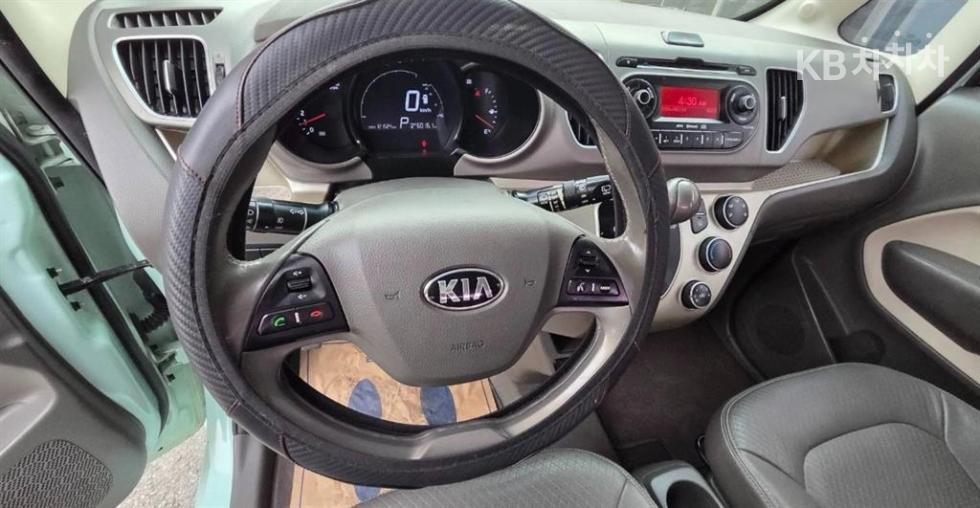 2013 - kia ray