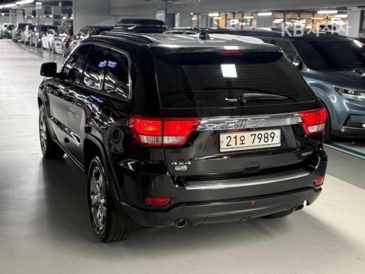 Jeep Cherokee Grand 3.0 CRD Overland WK 6