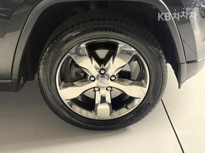 Jeep Cherokee Grand 3.0 CRD Overland WK 8