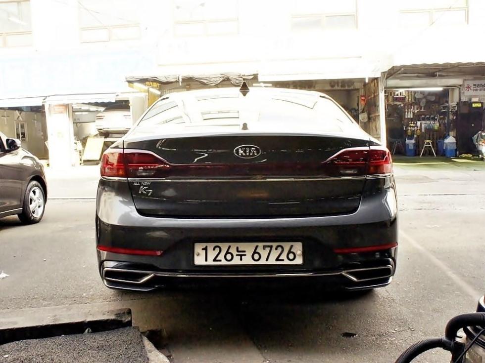 2021 - kia k7